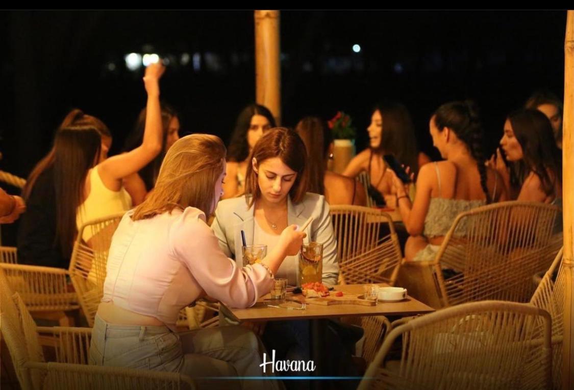 Havana House Sakes Esterno foto