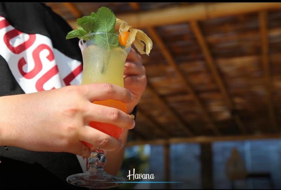 Havana House Sakes Esterno foto